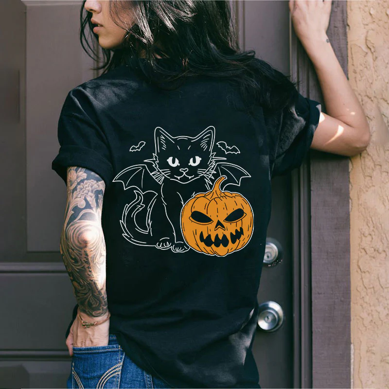BAT CAT AND PUMPKIN PRINTED T-SHIRT