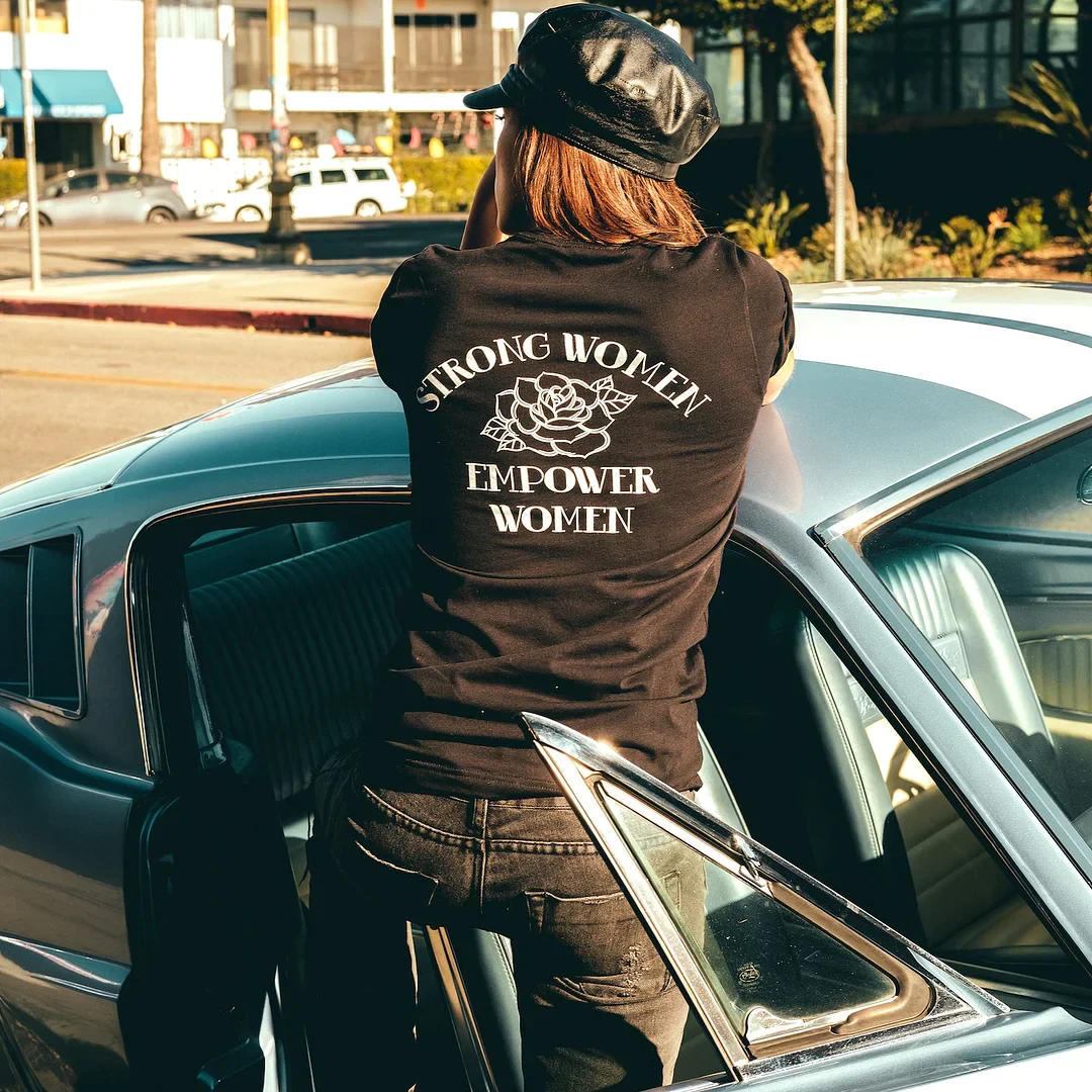 STRONG WOMEN EMPOWER WOMEN ROSE PRINT T-SHIRT