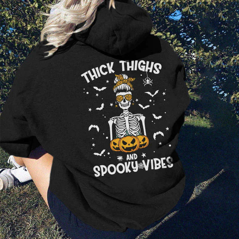 THICK THIGHS AND SPOOKY VIBES PRINTING HOODIE